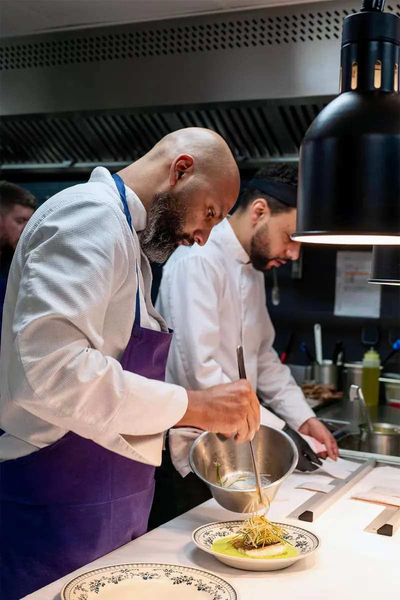 Nos chefs en cuisine